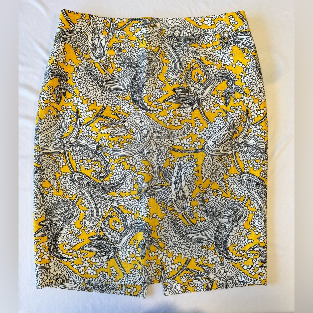 EUC J. Crew Floral Paisley Pencil Skirt Yellow Black Textured Cotton Size 2